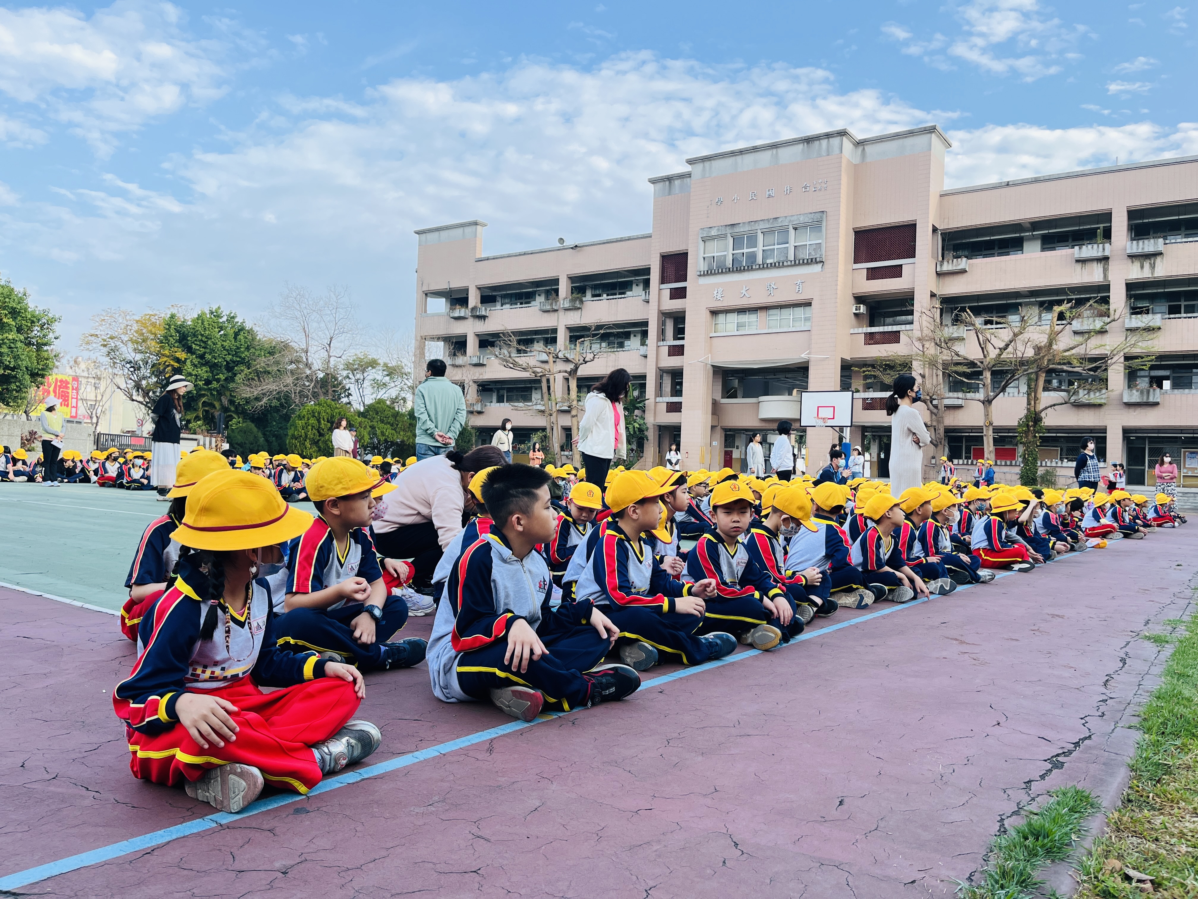 連結到114-2始業式